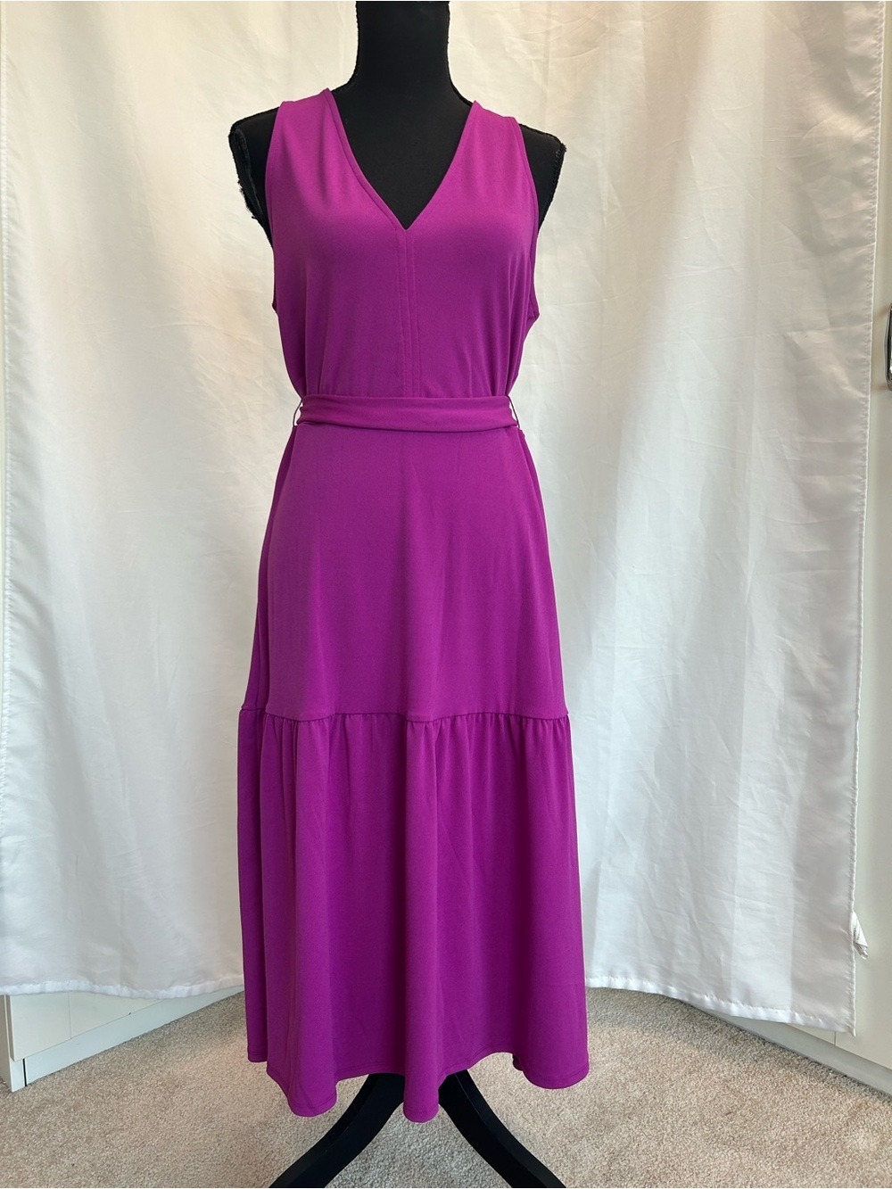 Banana Republic Petite Magenta Purple Sleeveless Midi Dress Tie Waist Sz M NWOT - Picture 3 of 13